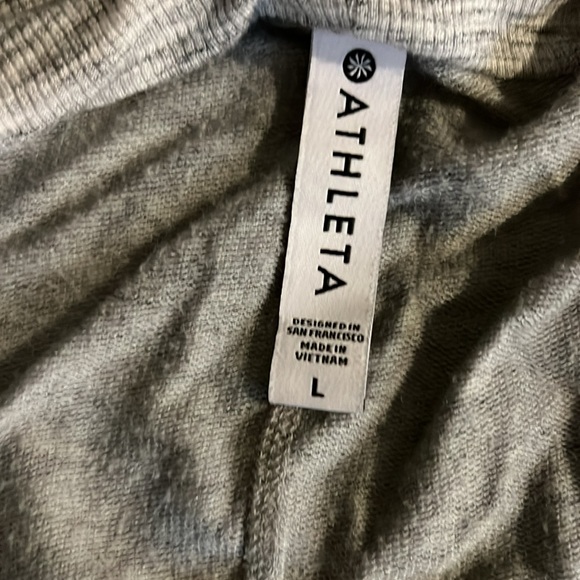Athleta Pranayama Wrap Cardigan in Marl Grey Heather Size Large Style # 777944 - Picture 2 of 3